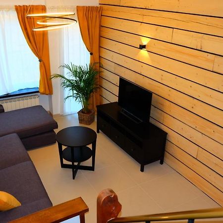 La Taniere Des Loups Villa Herbeumont Eksteriør billede